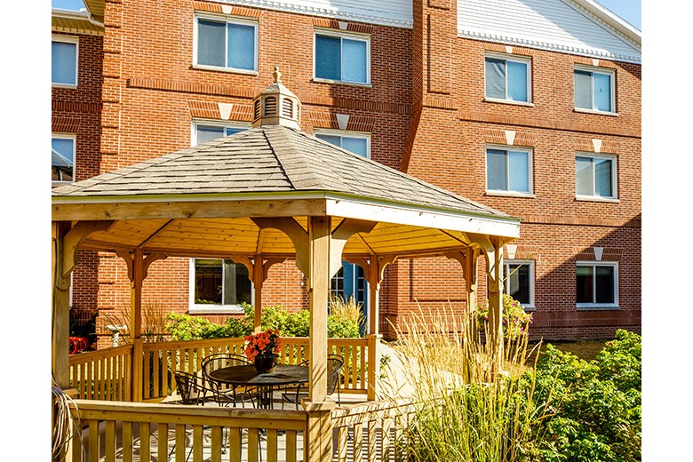 Image of Tallgrass of Sun Prairie Senior Living (3)