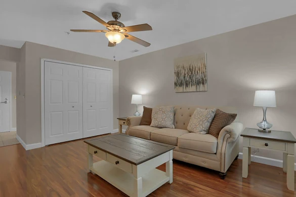 Image of Bethesda Gardens (9)