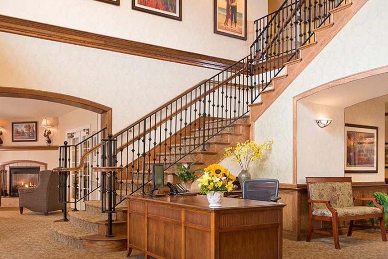 Image of Atria Park of Pacific Palisades (6)