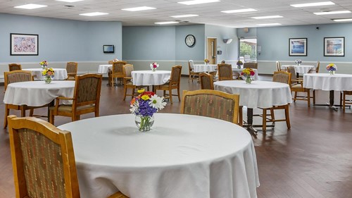 Image of Carlinville Rehabilitation & Health Care Center (5)