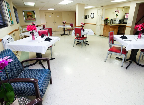 Image of North Lake Care Center And Rehab (4)