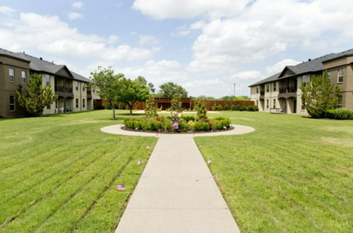 Image of Emerson at Rosemeade Park (1)