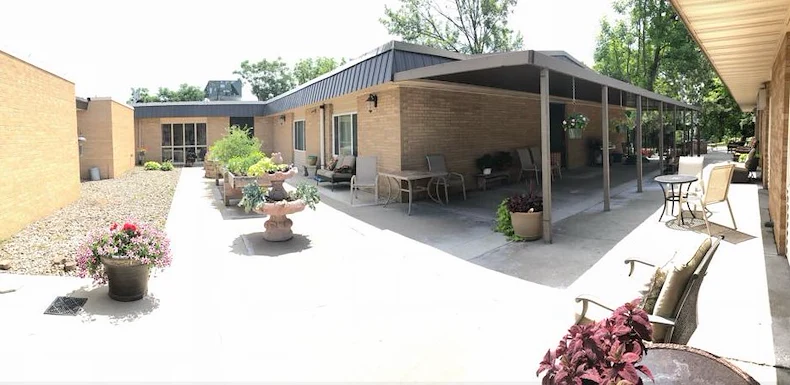 Image of Briarwood Healthcare Center (1)