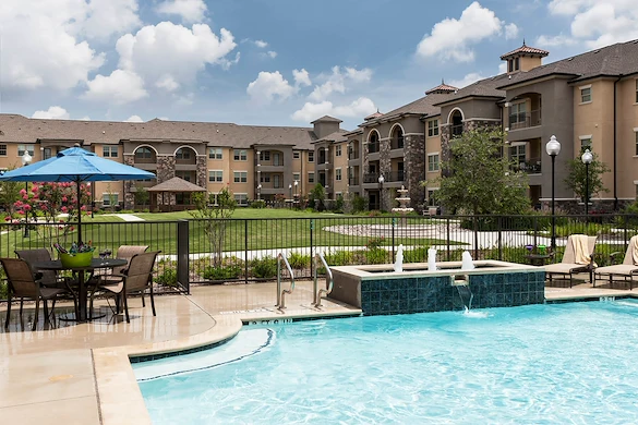 Image of AVIVA Fort Worth (2)