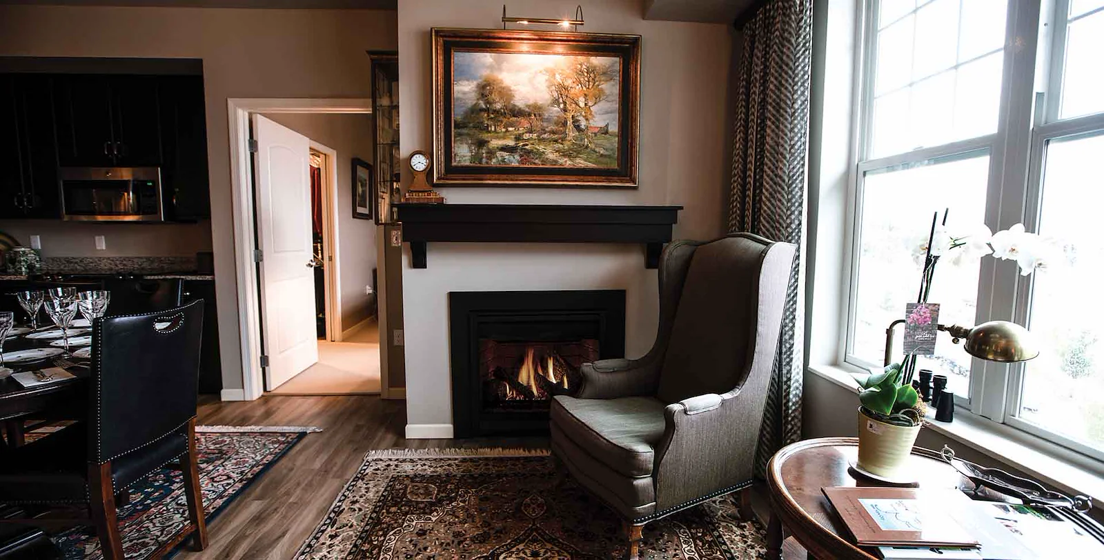 Image of Legends on Lake Lorraine (10)