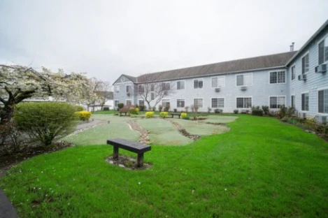 Image of The Estates at Town Center Senior Living (2)