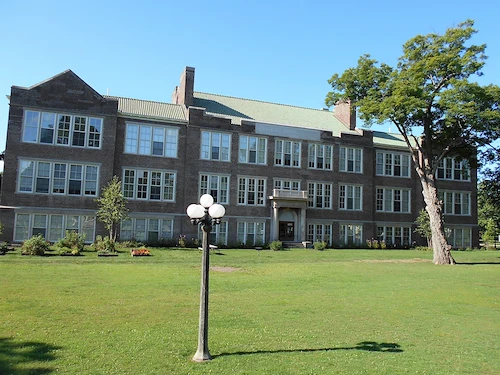 Image of Muldoon Gardens (1)
