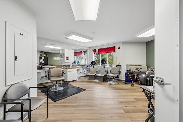 Image of Edgewood Point Senior Living (9)