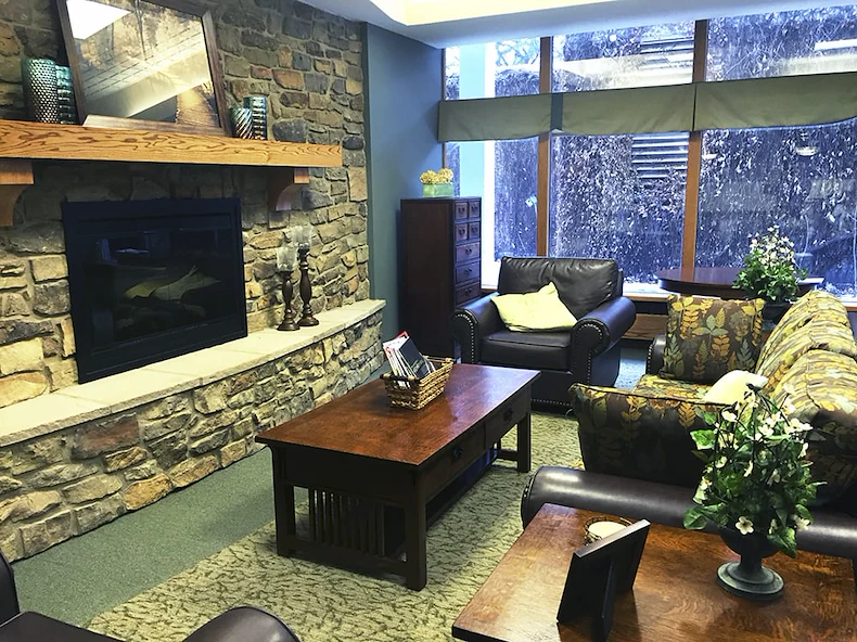 Image of Bethany on University Senior Living (7)