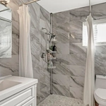 Image of The Valencia Home at 19th Pl. #1 (8)