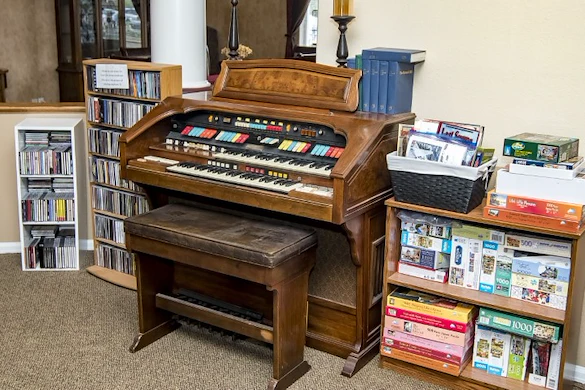 Image of Edgewood Spring Wind (4)