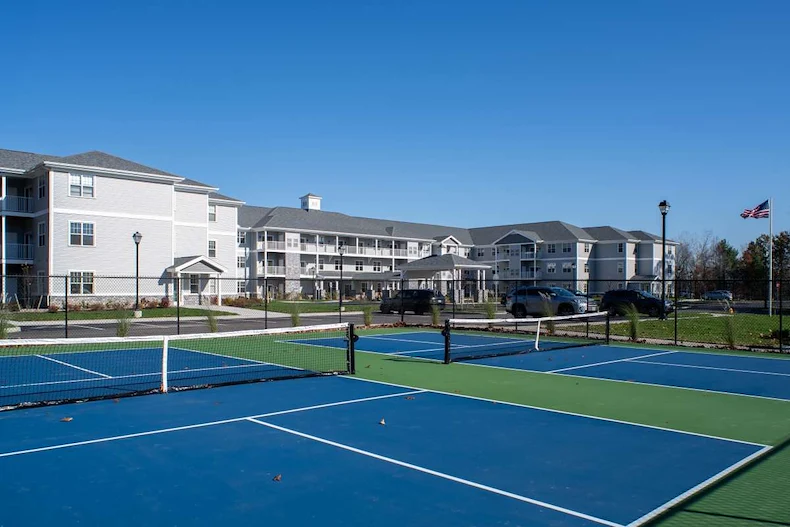 Image of Summit at Halfmoon (4)