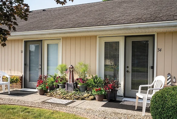 Image of Luther Oaks (5)