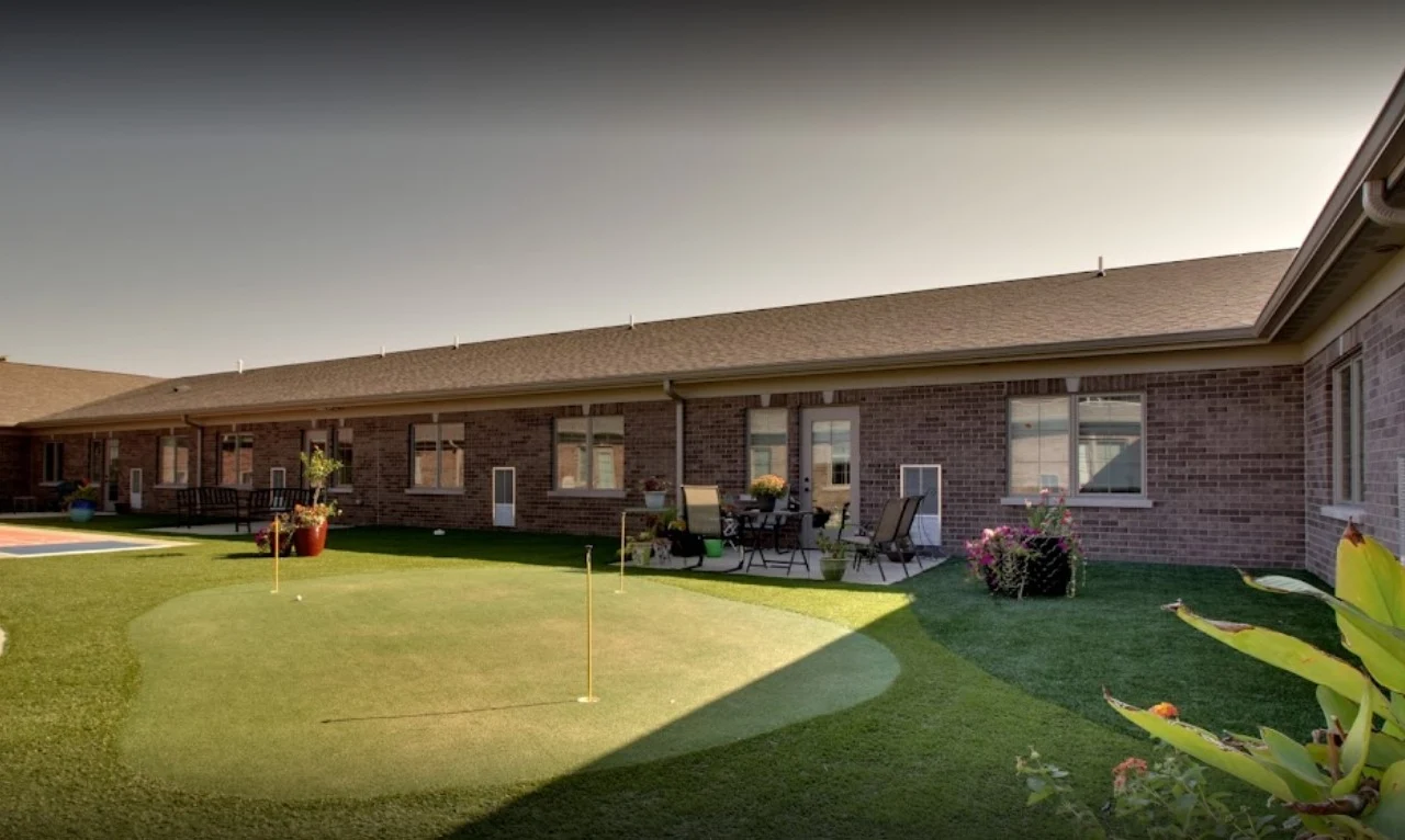Image of Evergreen Senior Living Champaign (3)