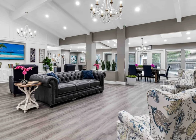 Image of Silver Leaf Graystone (7)