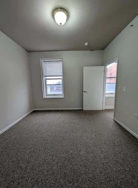 Image of Henry Stout (7)