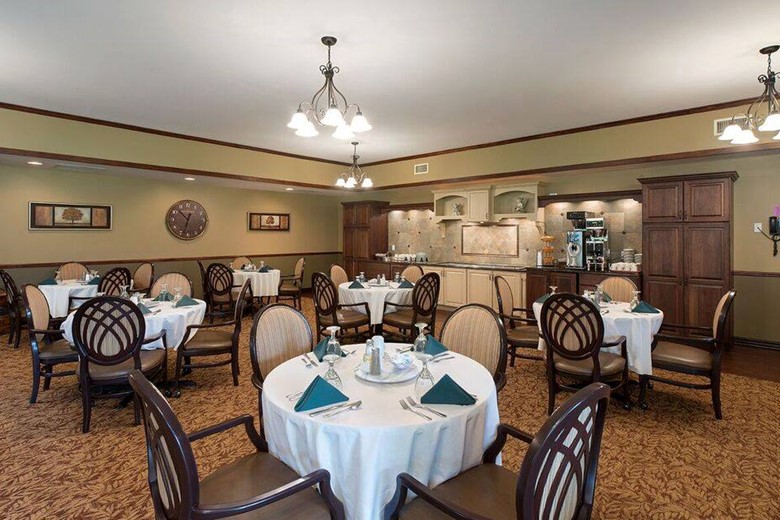 Image of Manor Of The Plains Senior Living (7)