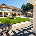 Image of The Hampton & Ashley Inn (5)