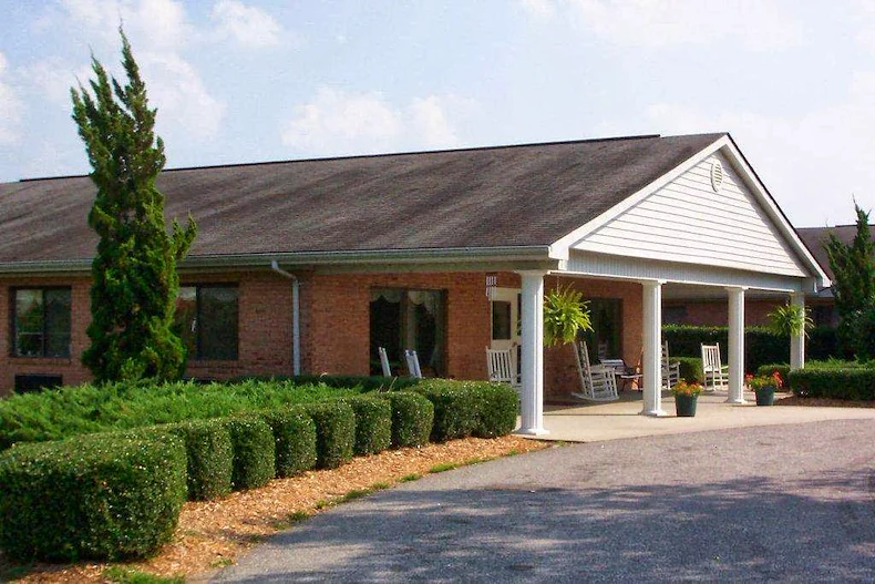 Image of Three Rivers Health and Rehab Center (1)