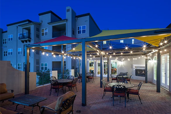 Franklin Park Alamo Heights front exterior