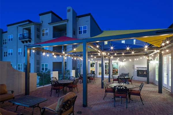 Franklin Park Alamo Heights front exterior