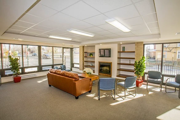 Image of Forest Square Apartments (2)