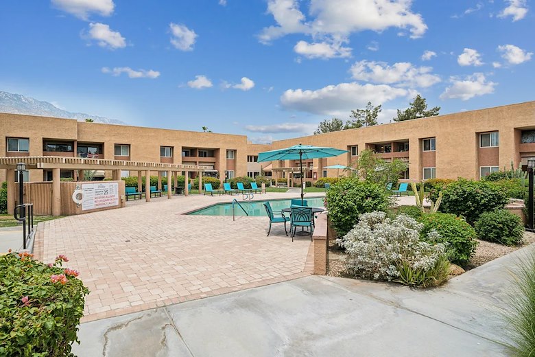 Image of Palm Springs Pointe (4)