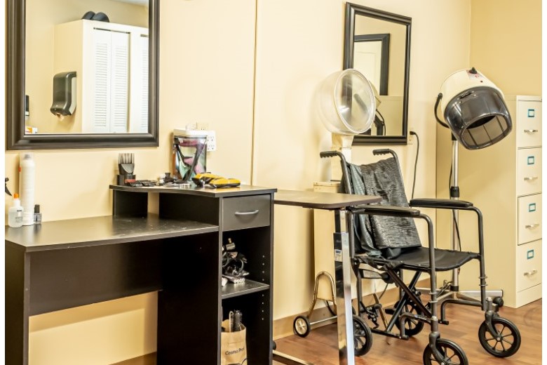 Image of Signature Healthcare At Rockford Rehab & Wellness (5)
