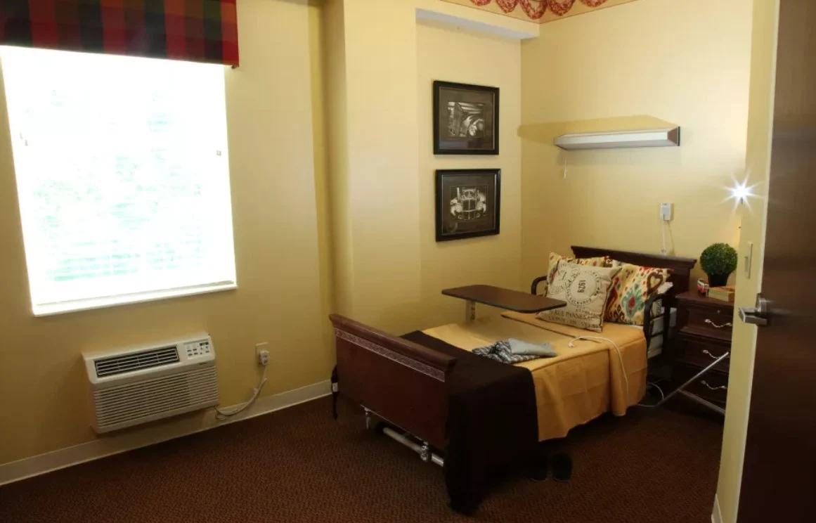 Image of The Villages at Historic Silvercrest Skilled Services (6)