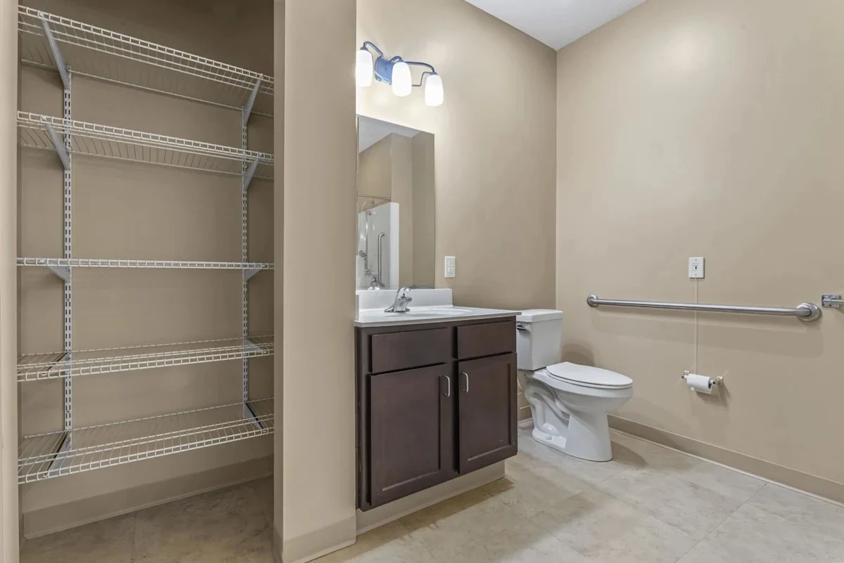 Image of Gateway Senior (9)