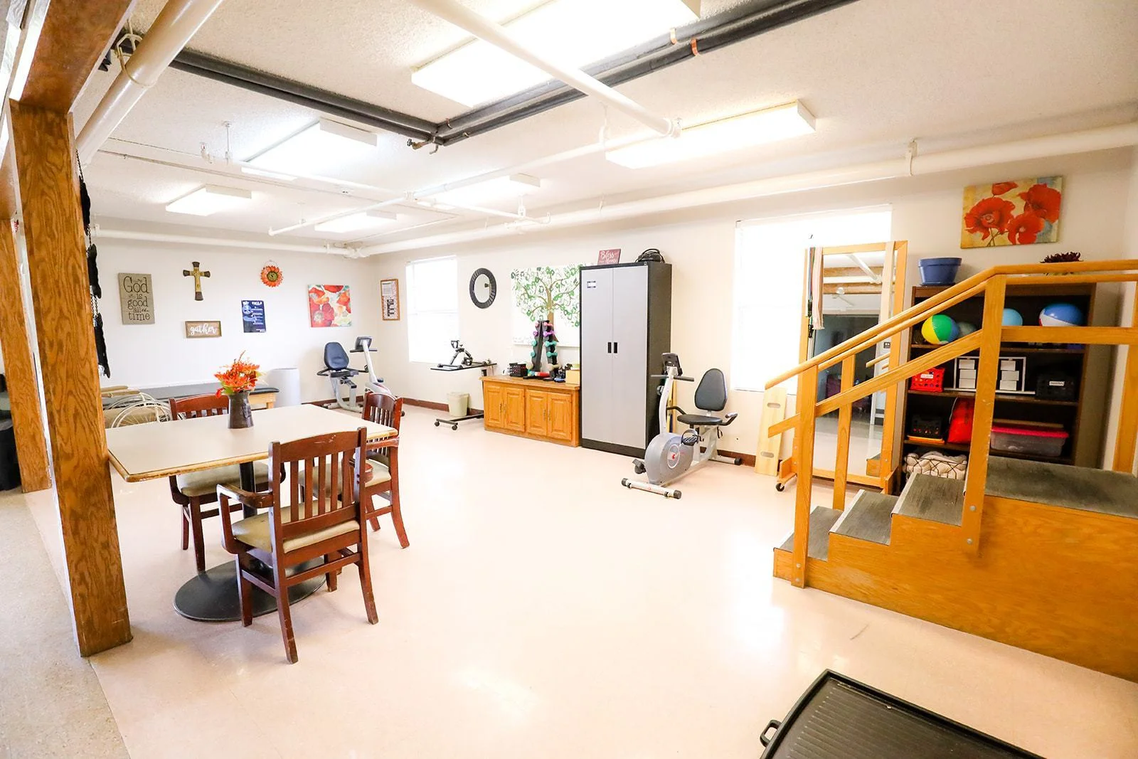 Image of Cass Valley Healthcare Center (8)