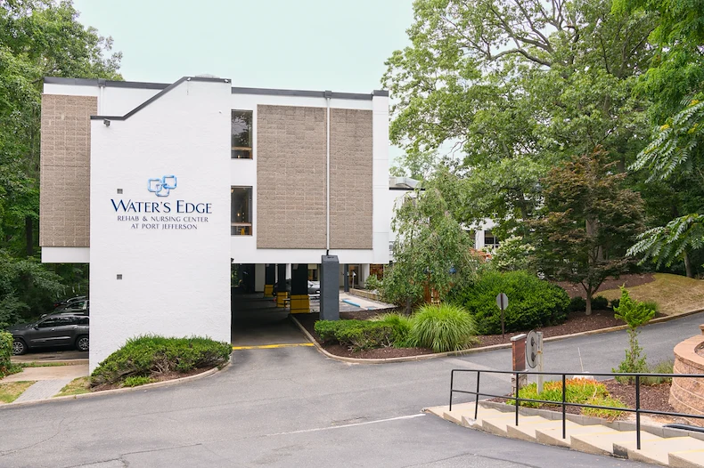 Image of Water's Edge At Port Jefferson (1)