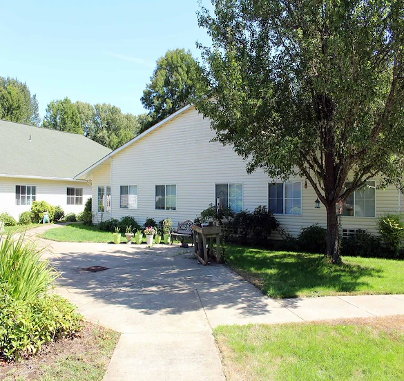 Image of River Park Senior Living (2)