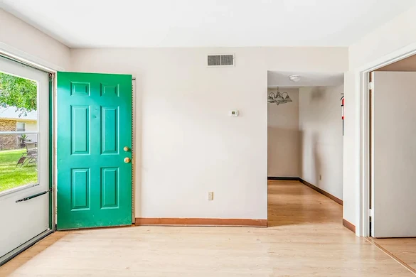 Image of Walnut Street Apartments (3)