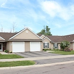 Image of The Village of Oakland Woods (2)