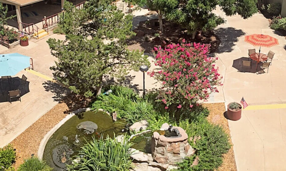 Image of Landmark at Desert Gardens (2)