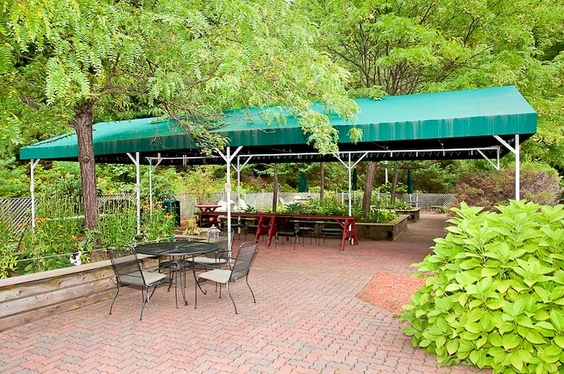 Image of Highlands, The (6)