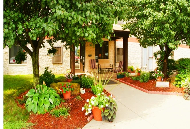 Image of Bridge Street Commons (1)