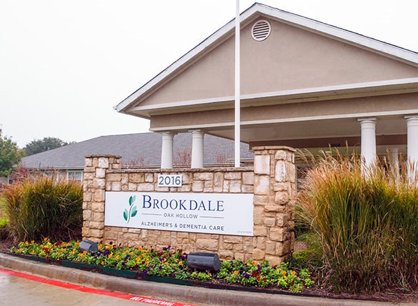 Image of Brookdale Oak Hollow (1)