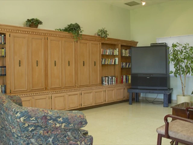 Image of Arbors at Milford Assisted Living (3)