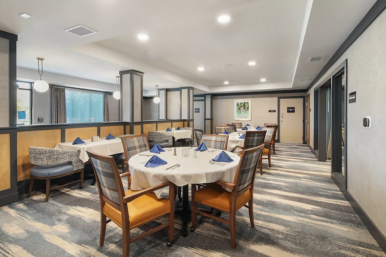 Image of The Waters Of Pewaukee (4)