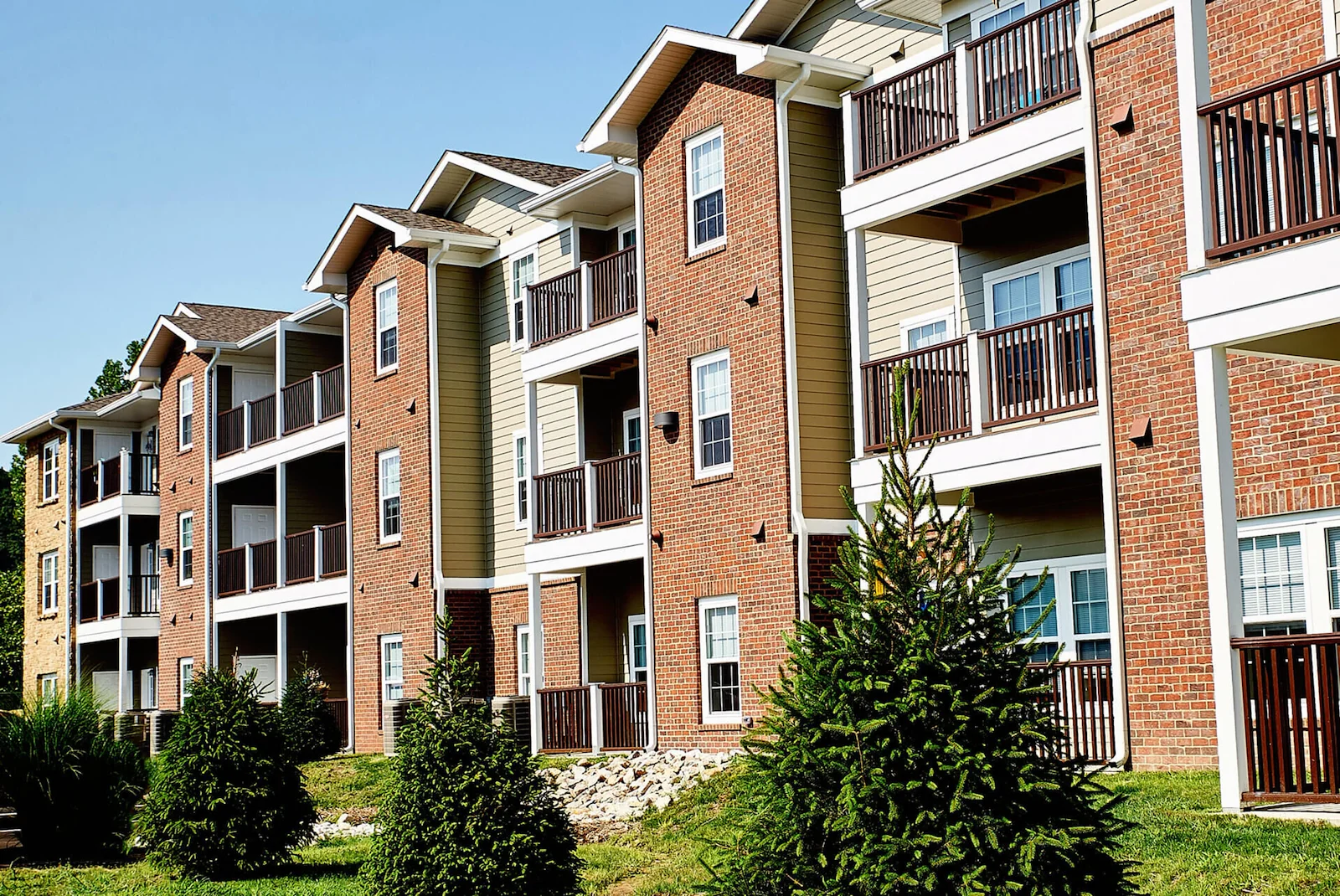 Image of Hawthorne Hills Senior (2)