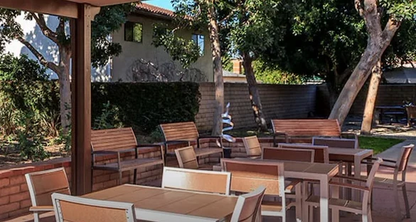 Image of Studio Royale (5)