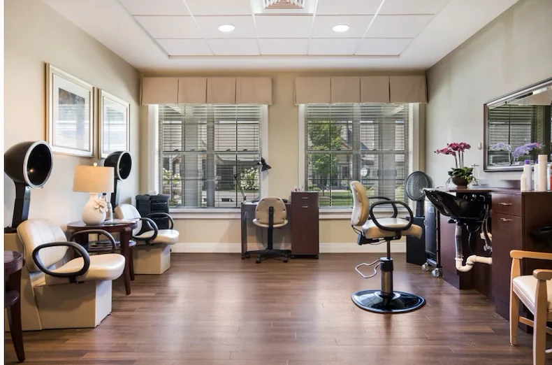 Liberty Place Senior Assisted Living Memory Care in West Chester, OH beauty and hair salon