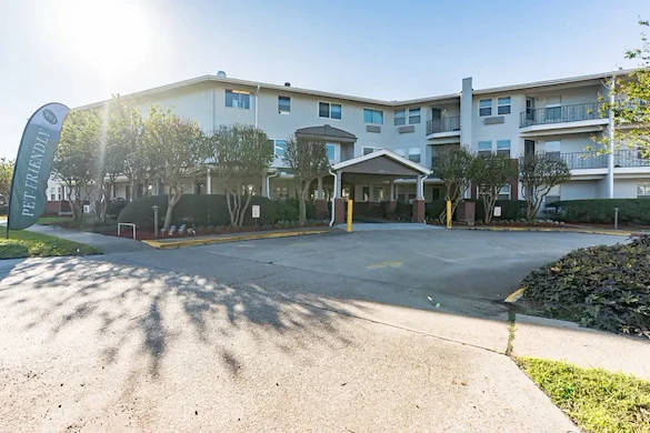 Image of Nouveau Marc by Barclay House (1)