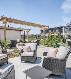 Image of Merrill Gardens at Brentwood (3)