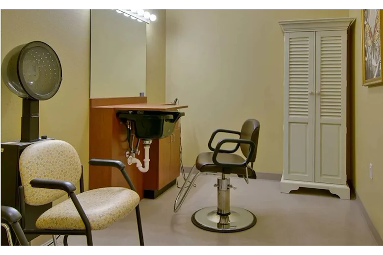 Image of Parkway Gardens Senior Living (3)