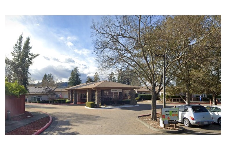 Image of Healdsburg Senior Living (1)