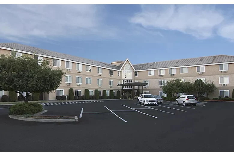 Image of Regency Village at Bend (2)