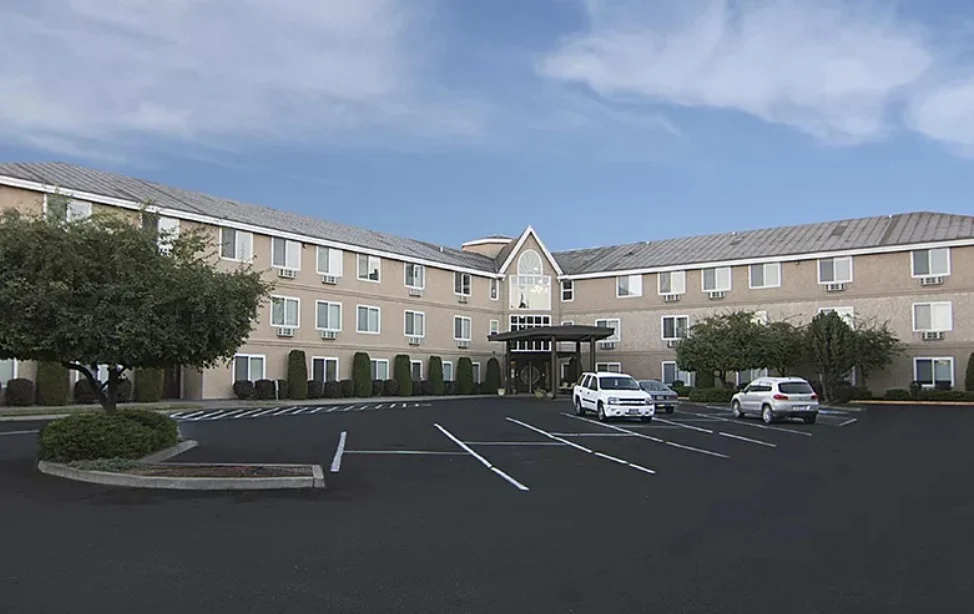 Image of Regency Village at Bend (2)